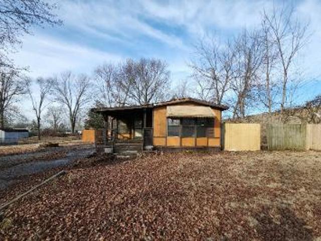 House for sale in Fairview Heights, Illinois