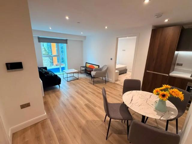 House for rent in Richmond Hill, West Yorkshire