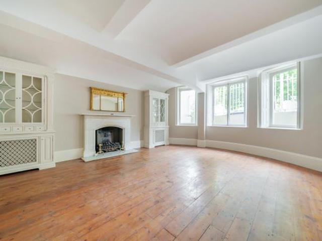 House for rent in Petersham, Greater London