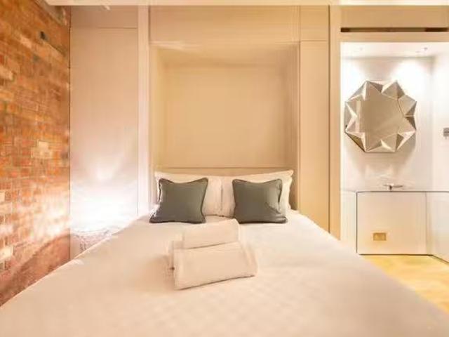 Apartment for rent in Soho, Greater London