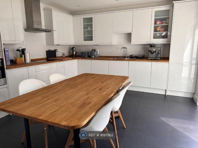 House for rent in London Borough of Lewisham, Greater London