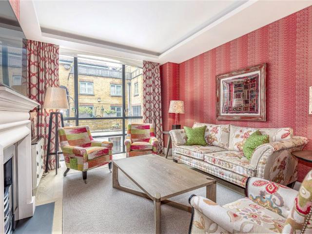 Apartment for rent in Soho, Greater London