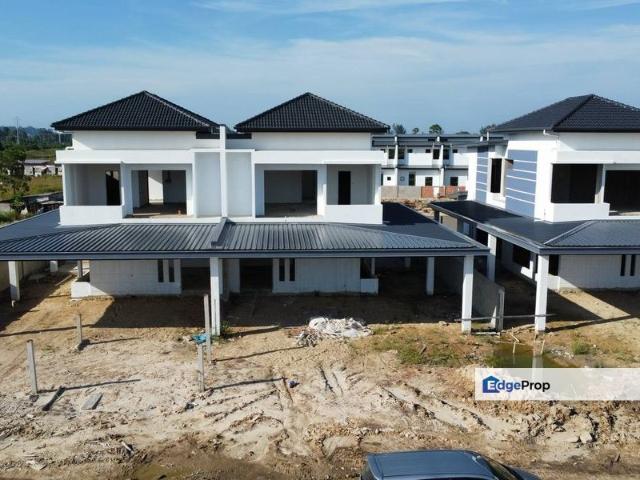 House for sale in Long Miri