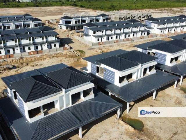 House for sale in Long Miri