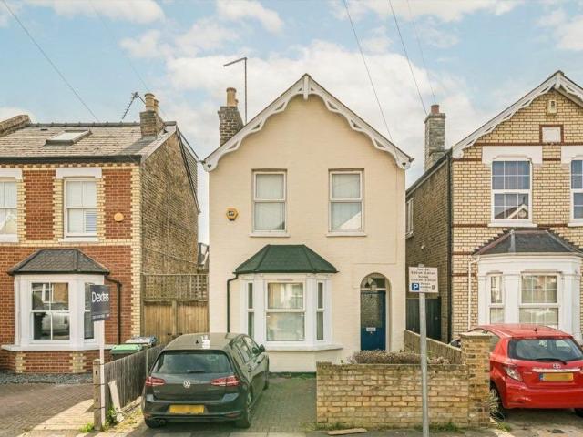House for rent in Kingston Upon Thames, Norbiton