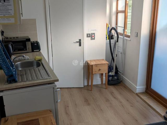 Studio to rent in Bray