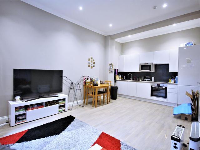 Apartment for rent in Round Hill, Brighton & Hove
