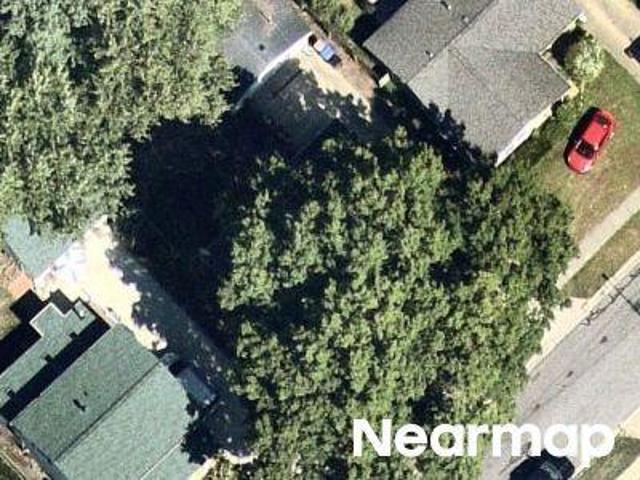 House for sale in Summit, Ohio