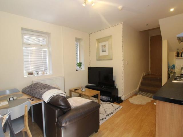 Apartment for rent in Castle Quarter, Falcon Lodge