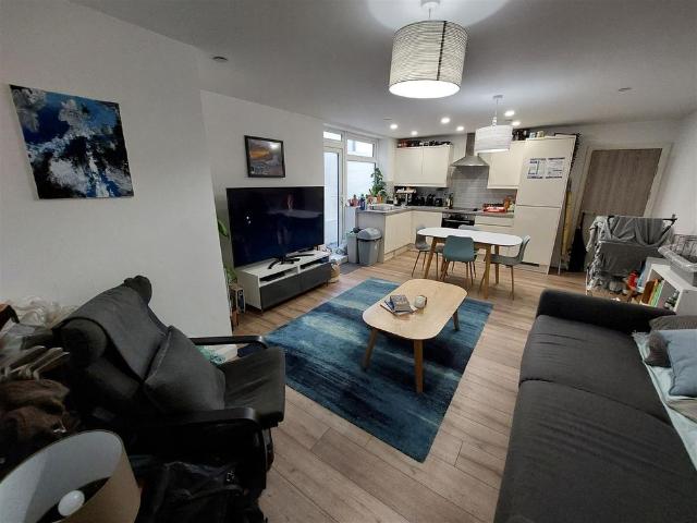 Apartment for rent in Castle Quarter, Falcon Lodge