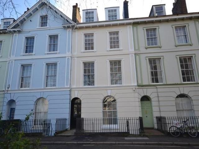 Apartment for rent in Watergate, Devon