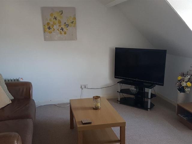Apartment for rent in Plasnewydd, Falcon Lodge