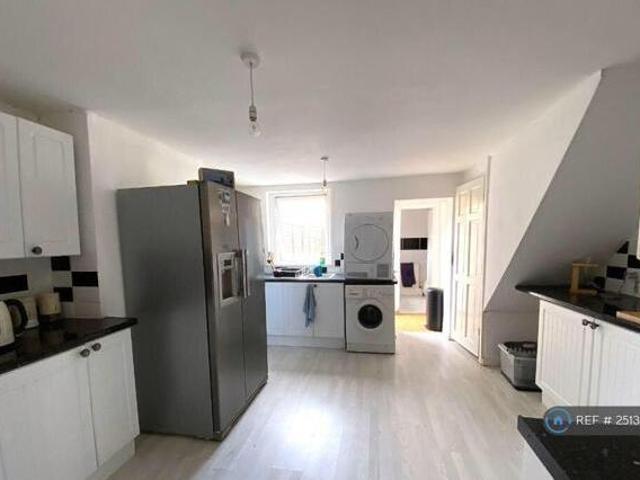 House for rent in Brompton, Gillingham