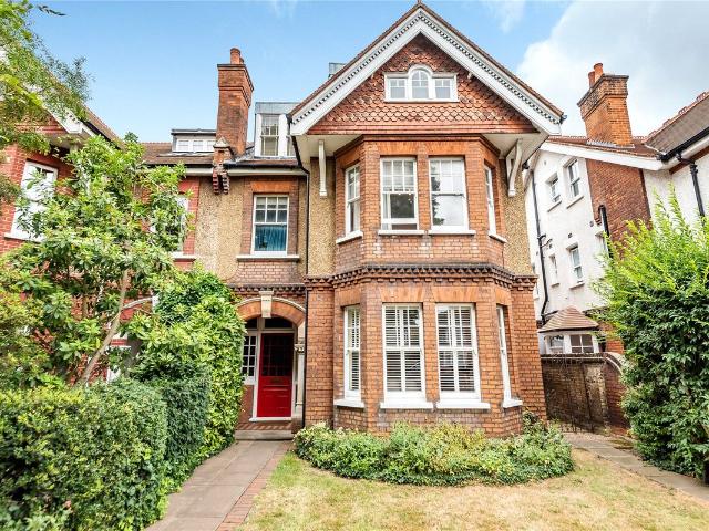 Apartment for rent in Norbiton, Greater London