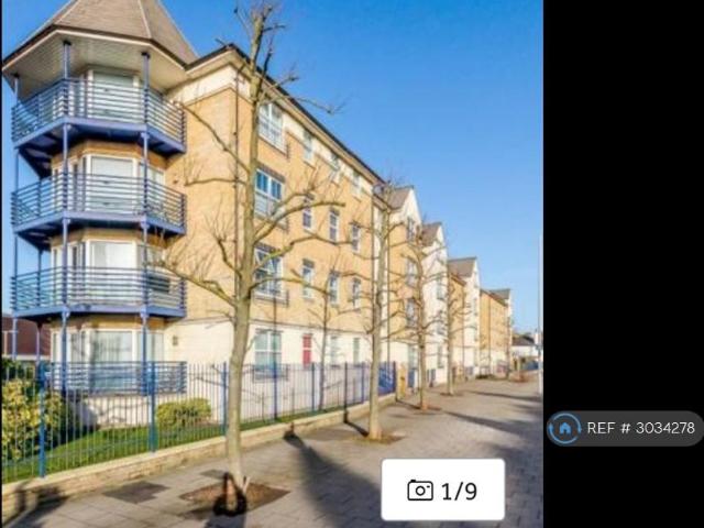 Apartment for rent in Norbiton, Greater London