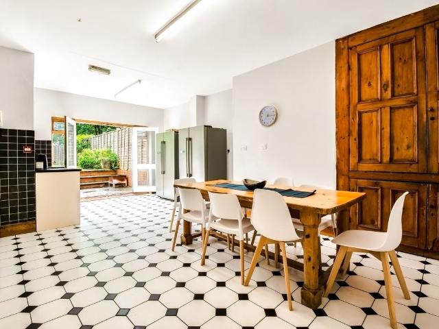 House for rent in Headingley Hill, Leeds
