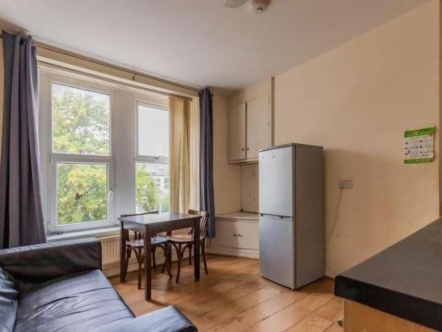 Apartment for rent in Plasnewydd, Cardiff