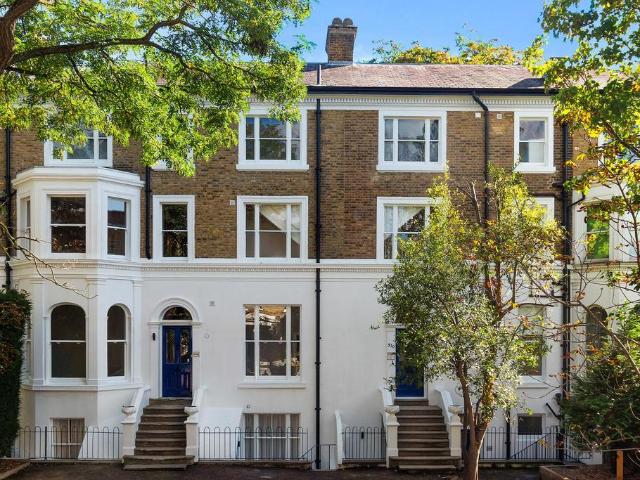 Apartment for rent in St Margarets, Greater London