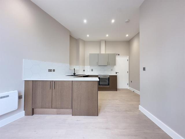 Apartment for rent in East Twickenham, Greater London