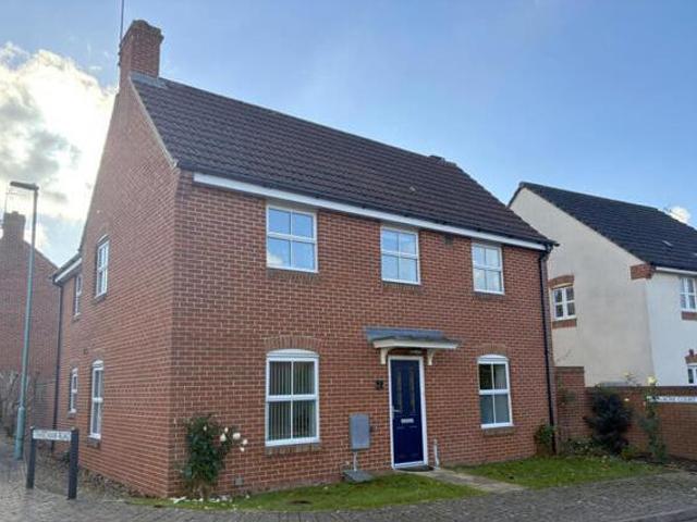 House for sale in Wheatpieces, Tewkesbury
