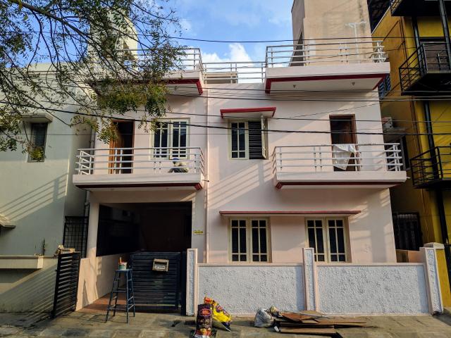 House for sale in Bangalore North, Cox Town - Bangalore