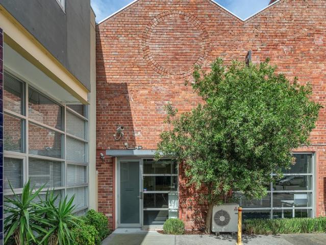Office for sale in Camerons Creek, Victoria