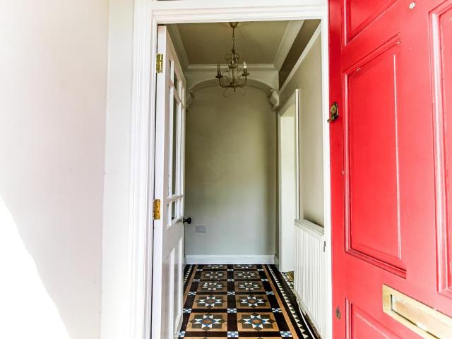 House for rent in Pontypridd, Wales