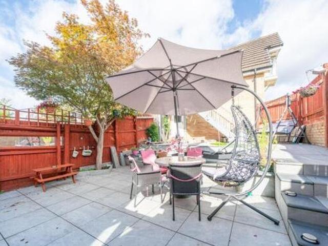 House for sale in Holywell Estate, North Watford