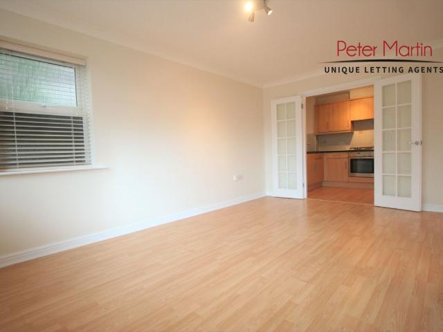 Apartment for rent in Holywell Estate, North Watford