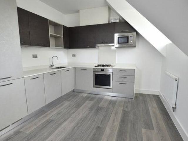Apartment for rent in London Borough of Croydon, Kenley