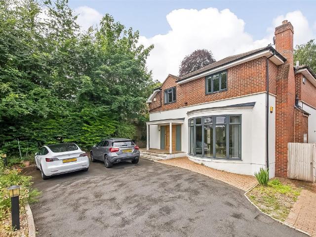 House for rent in London Borough of Croydon, Kenley