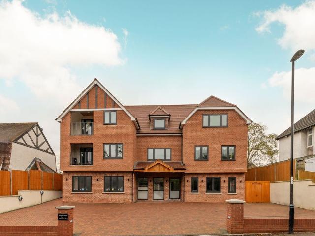 Apartment for rent in London Borough of Croydon, Kenley