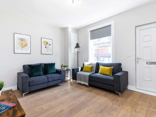 House for rent in Charing Cross, Leeds