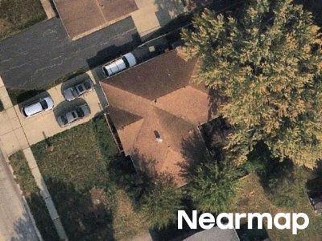 House for sale in Elk Grove Village, Illinois