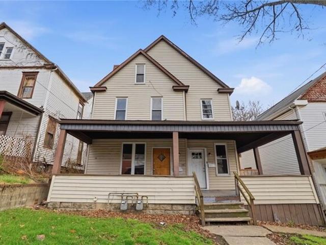 House for sale in New Kensington, Pennsylvania