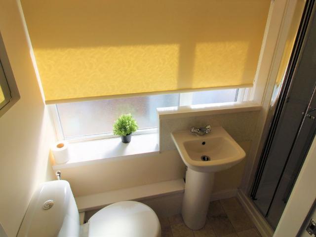 Room for rent in Woodlands, Pickburn