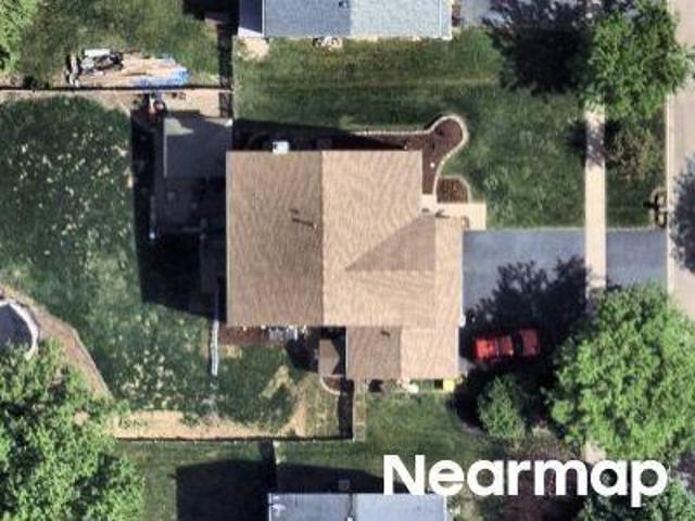 House for sale in Mchenry, Illinois