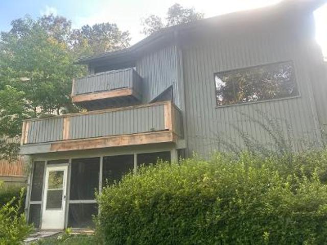 House for sale in Columbia