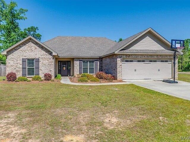 House for sale in Deatsville