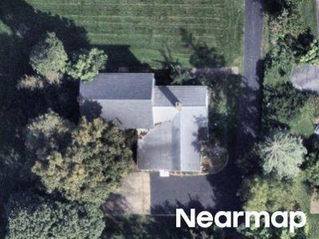 House for sale in Wickliffe, Lake County