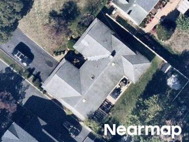 House for sale in Clark, New Jersey