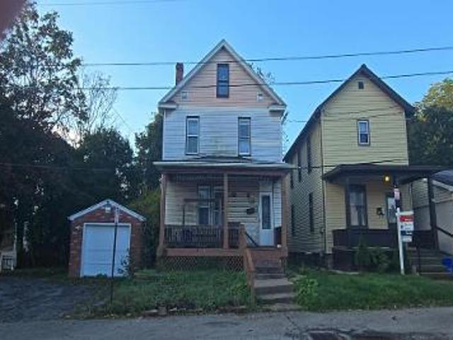 House for sale in West Sunbury, Pennsylvania