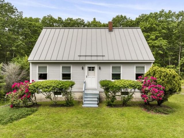 House for sale in Newcastle, Maine