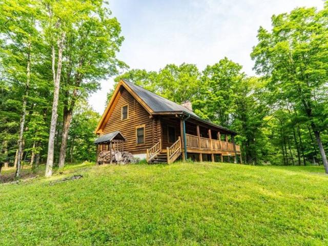 House for sale in Schodack Landing, New York