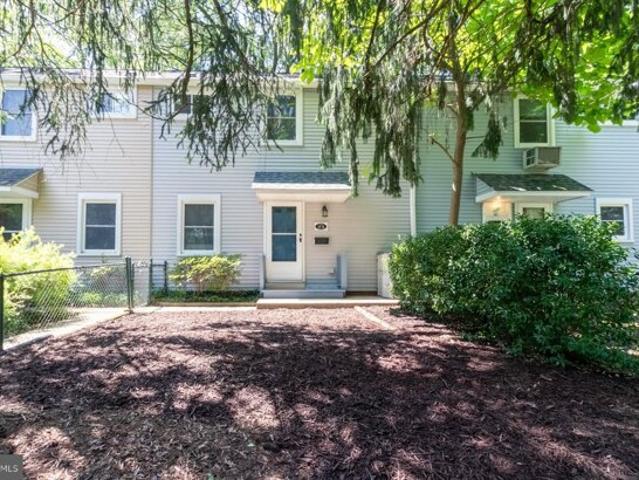 Condo for sale in Greenbelt