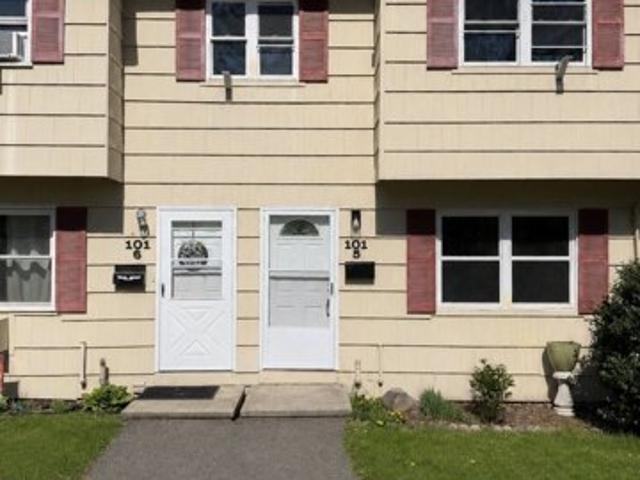 House for sale in Naugatuck, Connecticut