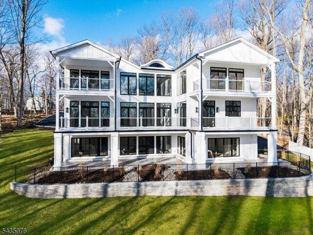 House for sale in Washingtonville, Watchung