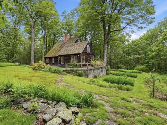 House for sale in Worthington, Hampshire County