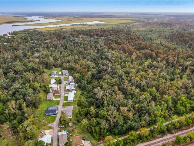 Land for sale in Des Allemands, St. Charles Parish