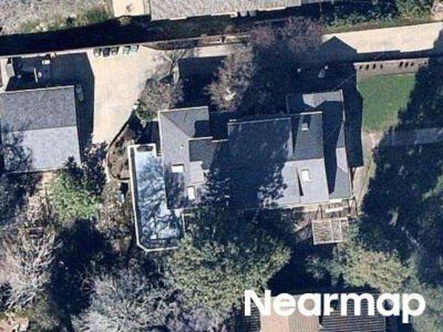 House for sale in Fair Oaks